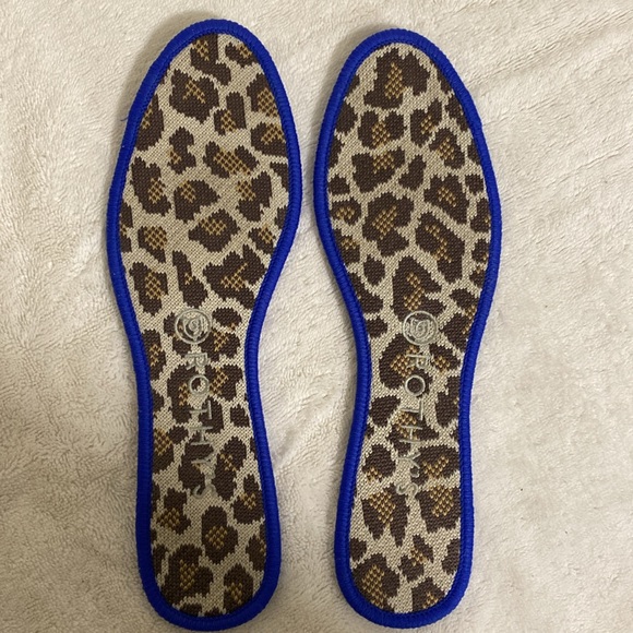 Rothy’s Loafer women’s 8.5 leopard with red trim - Picture 10 of 10